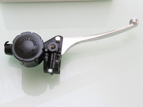 Honda four 350 400 500 - four, pompa